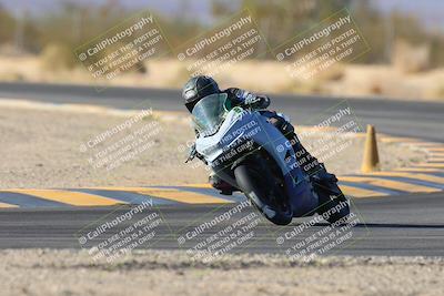 media/Jan-10-2025-CVMA Friday Practice (Fri) [[489e0da257]]/Group 4 and Trackday/Session 5 (Turn 7)/